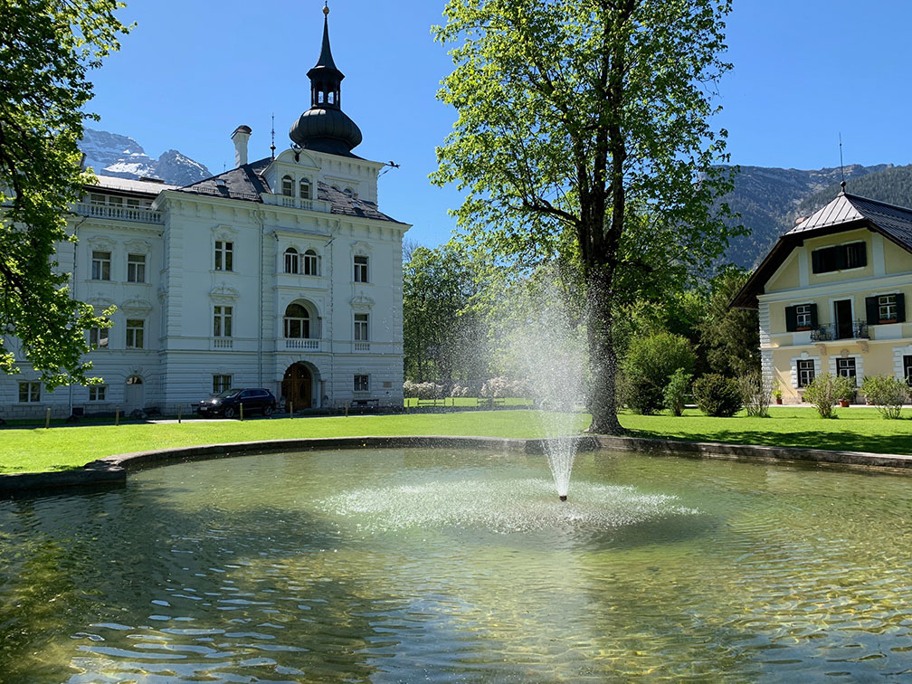 Schlosspark Grubhof - Springbrunnen