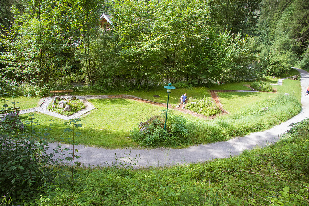 Barfussweg Seisenbergklamm Weissbach